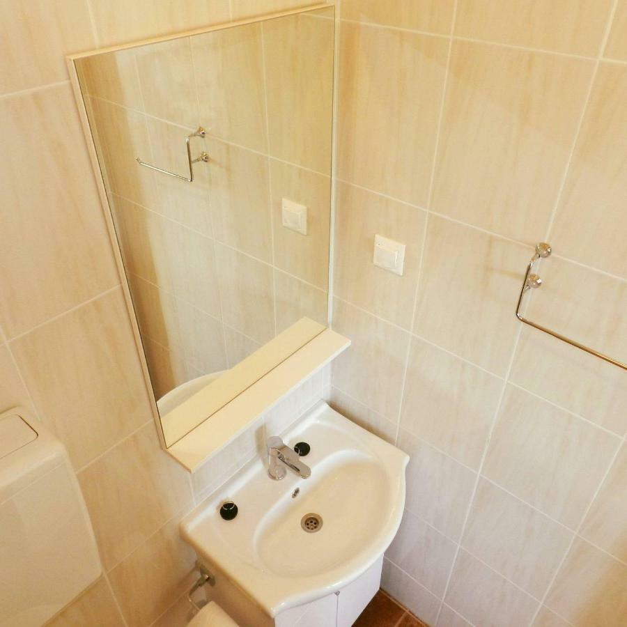 Apartment Milla Orebić Extérieur photo